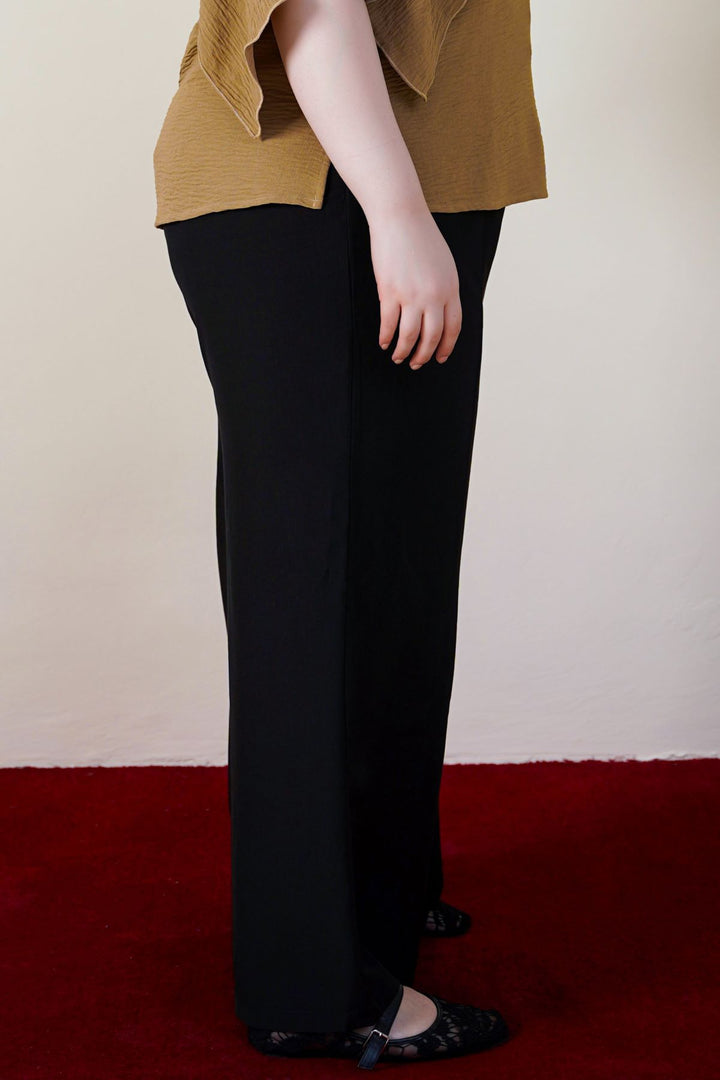 CURVE DRAWSTRING PANTS