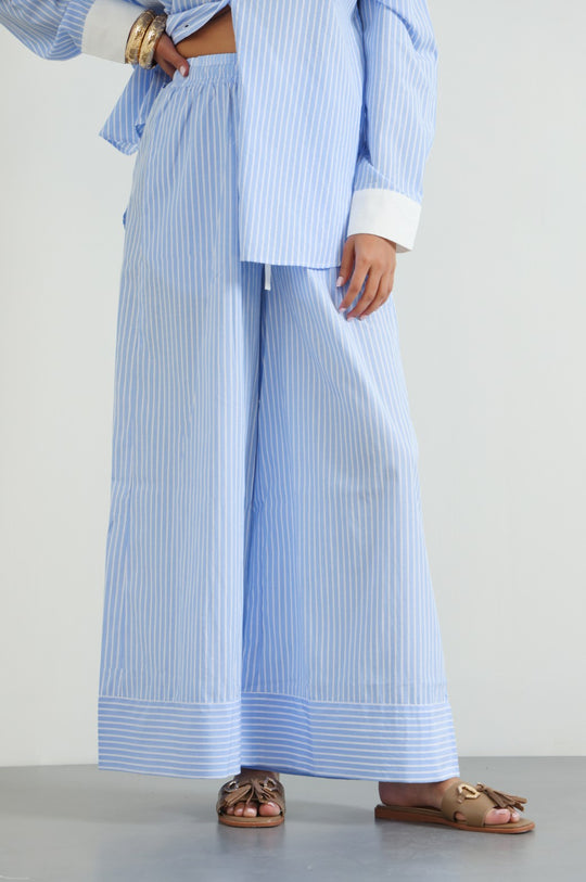 BLUE WIDE STRIPED PANTS