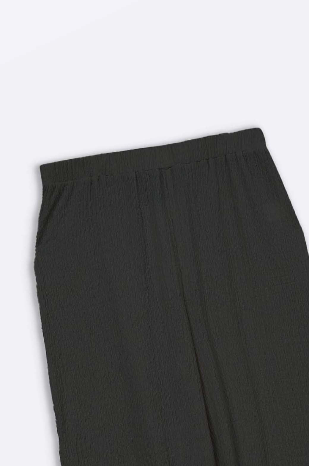 BLACK TEXTURED STRETCHY PANTS