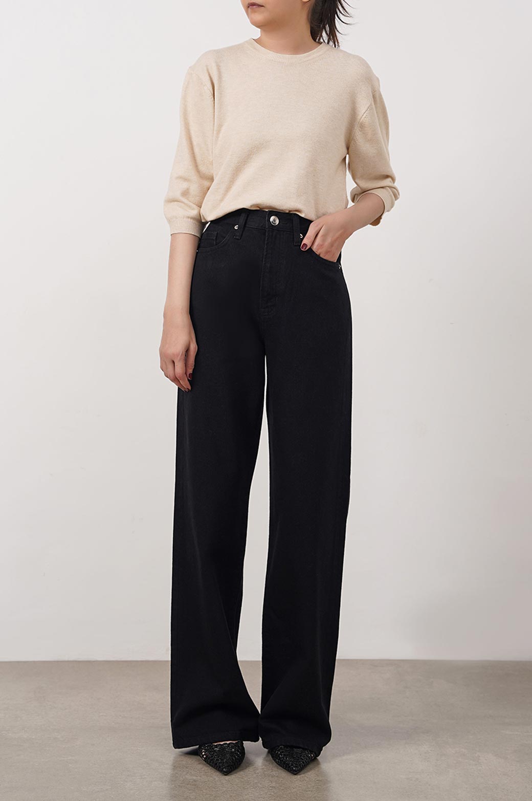 BLACK WIDE LONG JEANS