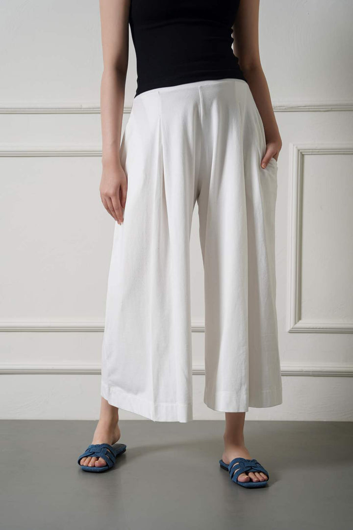 WHITE CROPPED WIDE LEG PANTS