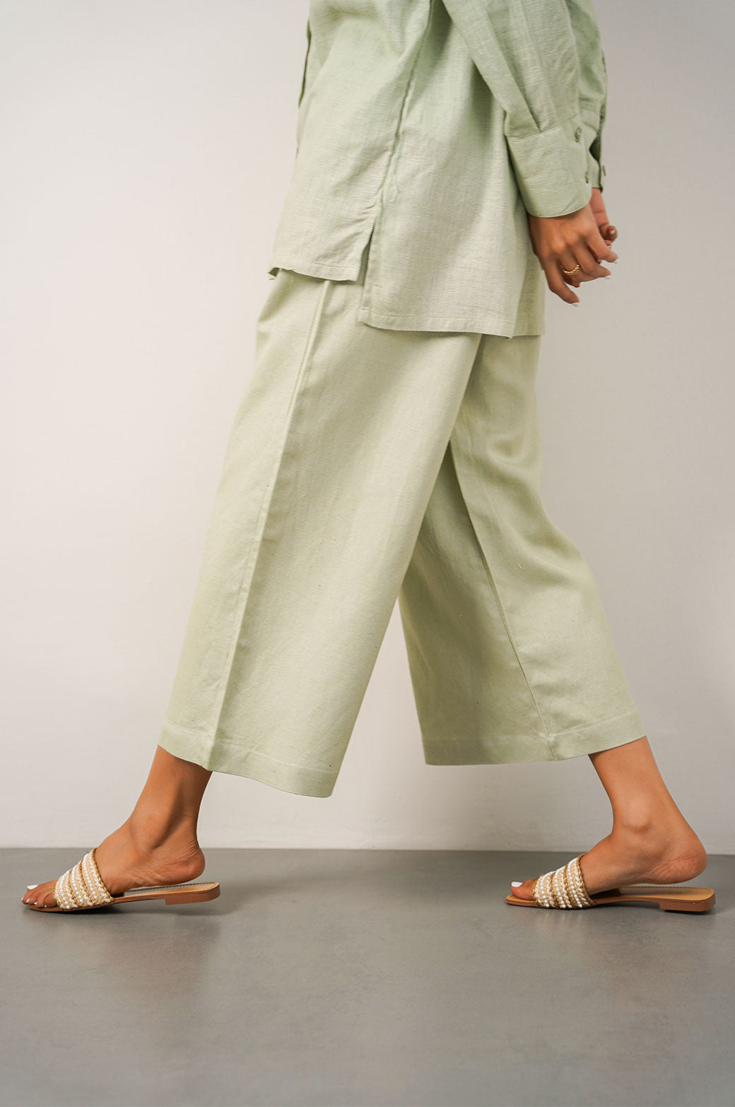 GREEN BASIC CULOTTES