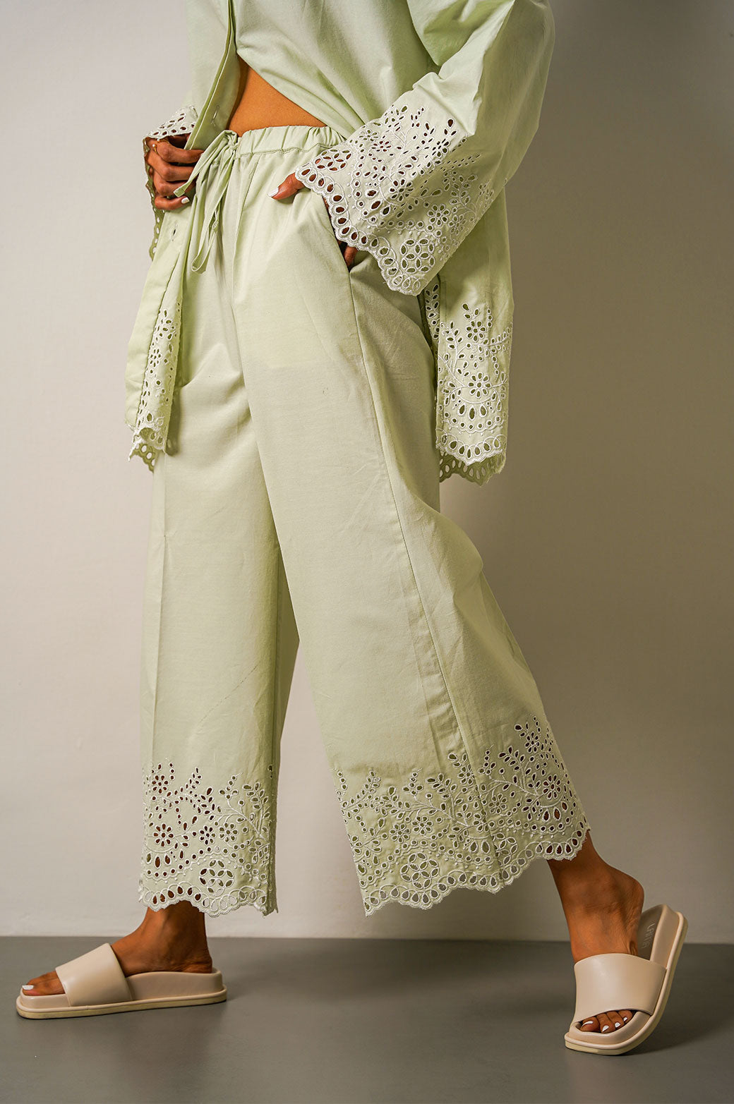 GREEN SCHIFFLI DRAWSTRING CULOTTES