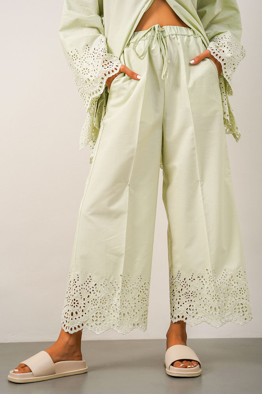 GREEN SCHIFFLI DRAWSTRING CULOTTES