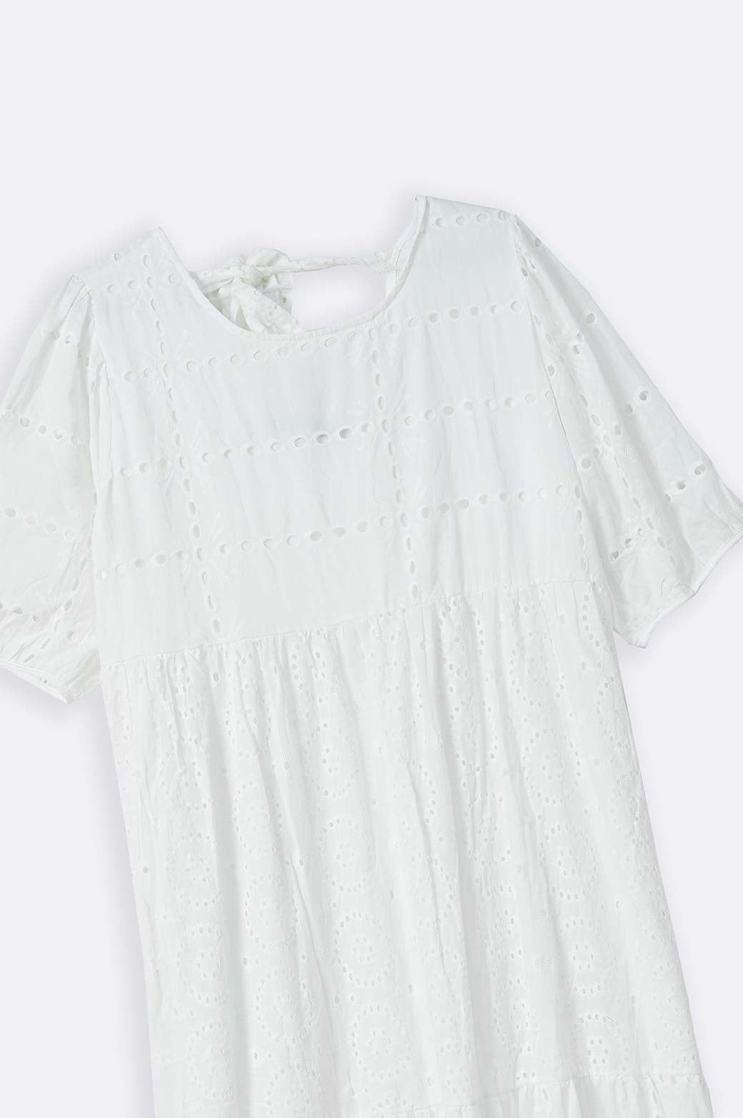 WHITE EMBROIDERED TIER DRESS
