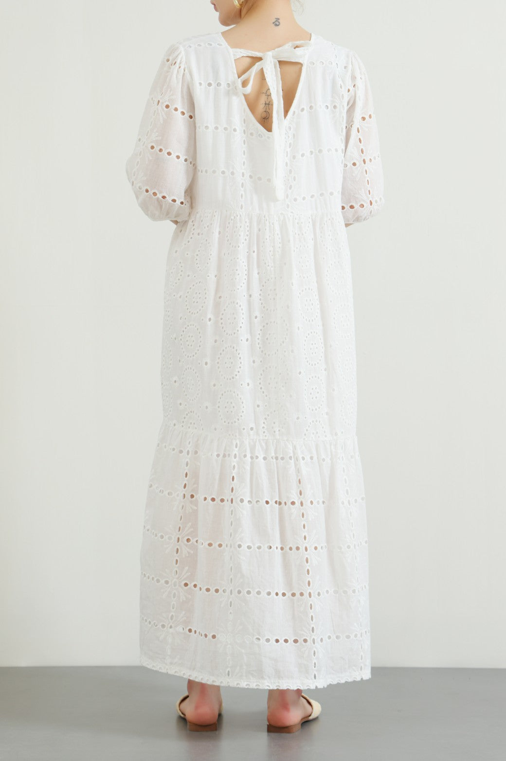 WHITE EMBROIDERED TIER DRESS