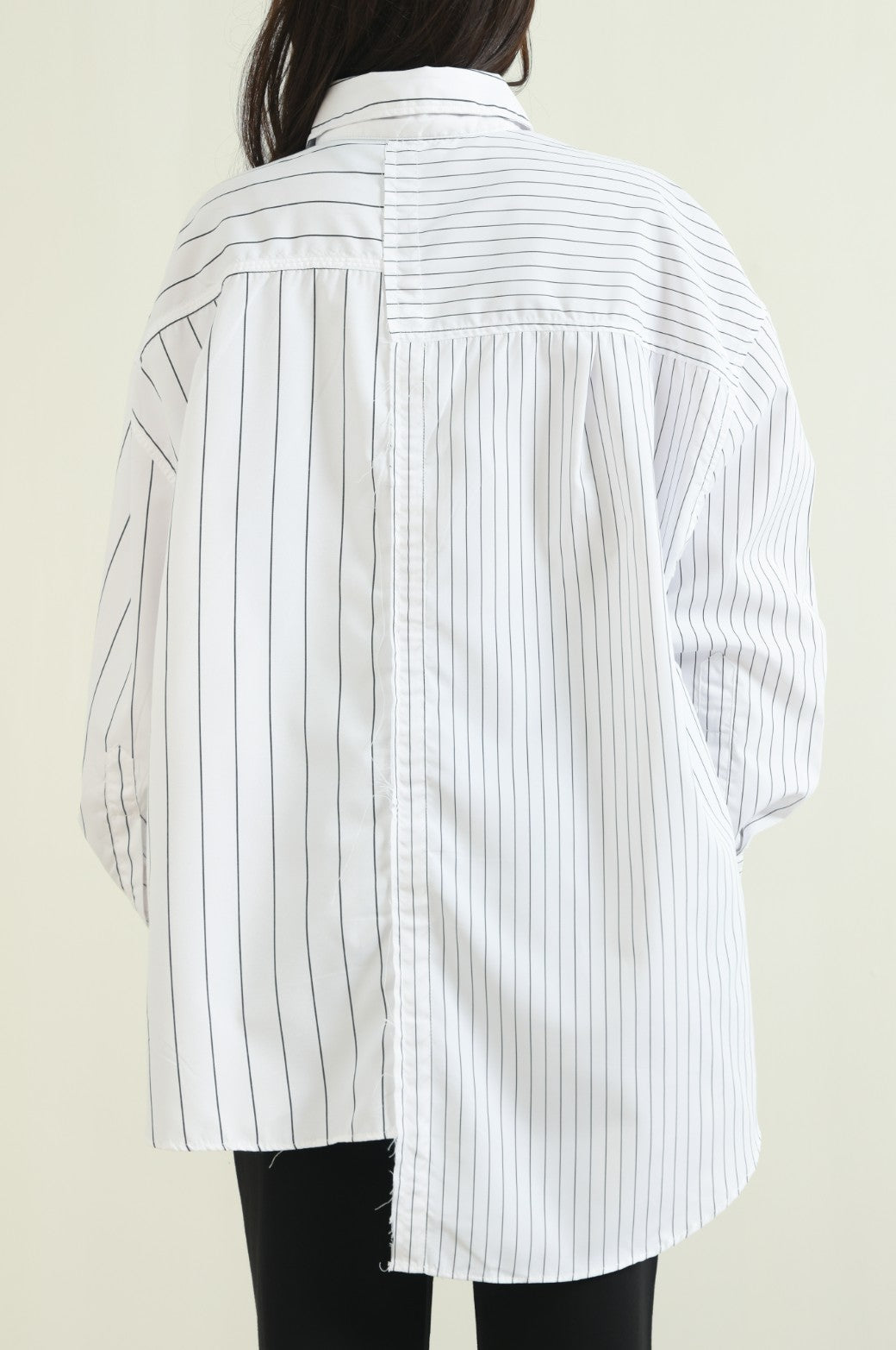 WHITE ABSTRACT STRIPED SHIRT