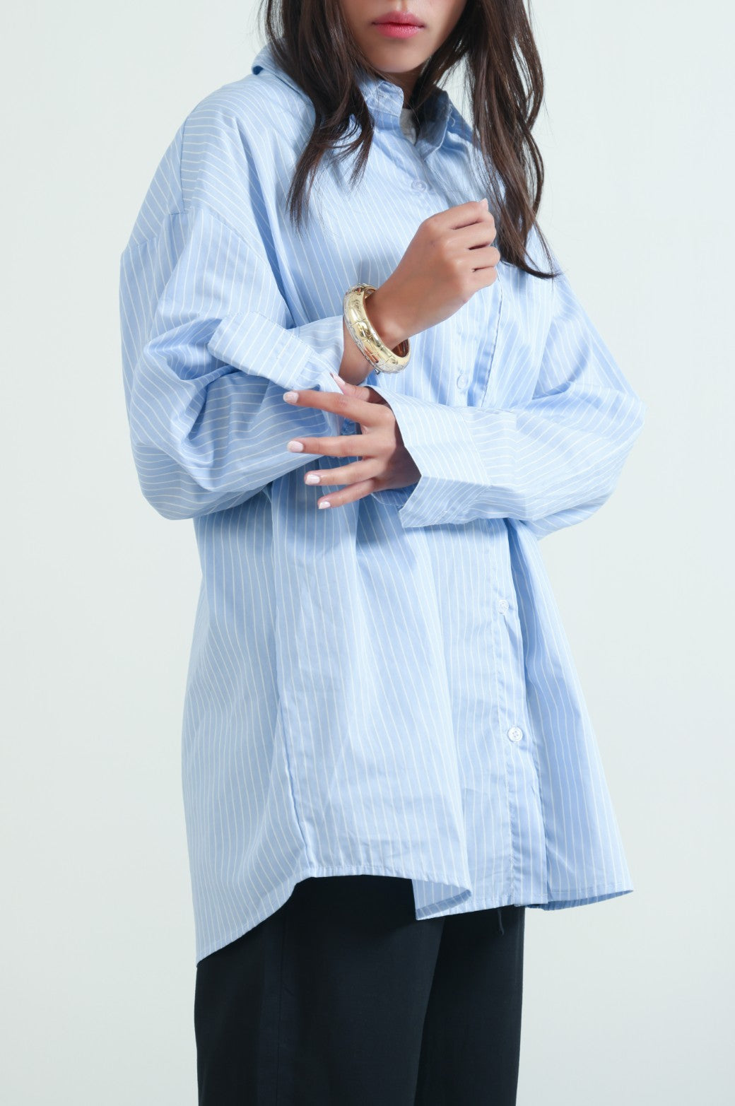 BLUE OVERSIZED STRIPED BUTTON DOWN
