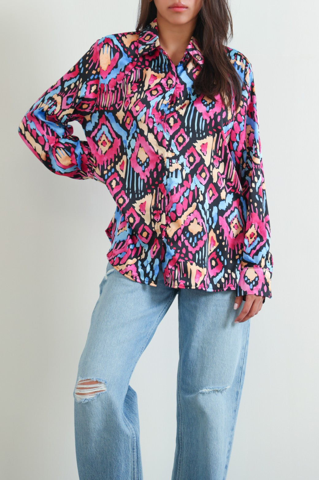 BLACK RETRO SILK BUTTON DOWN