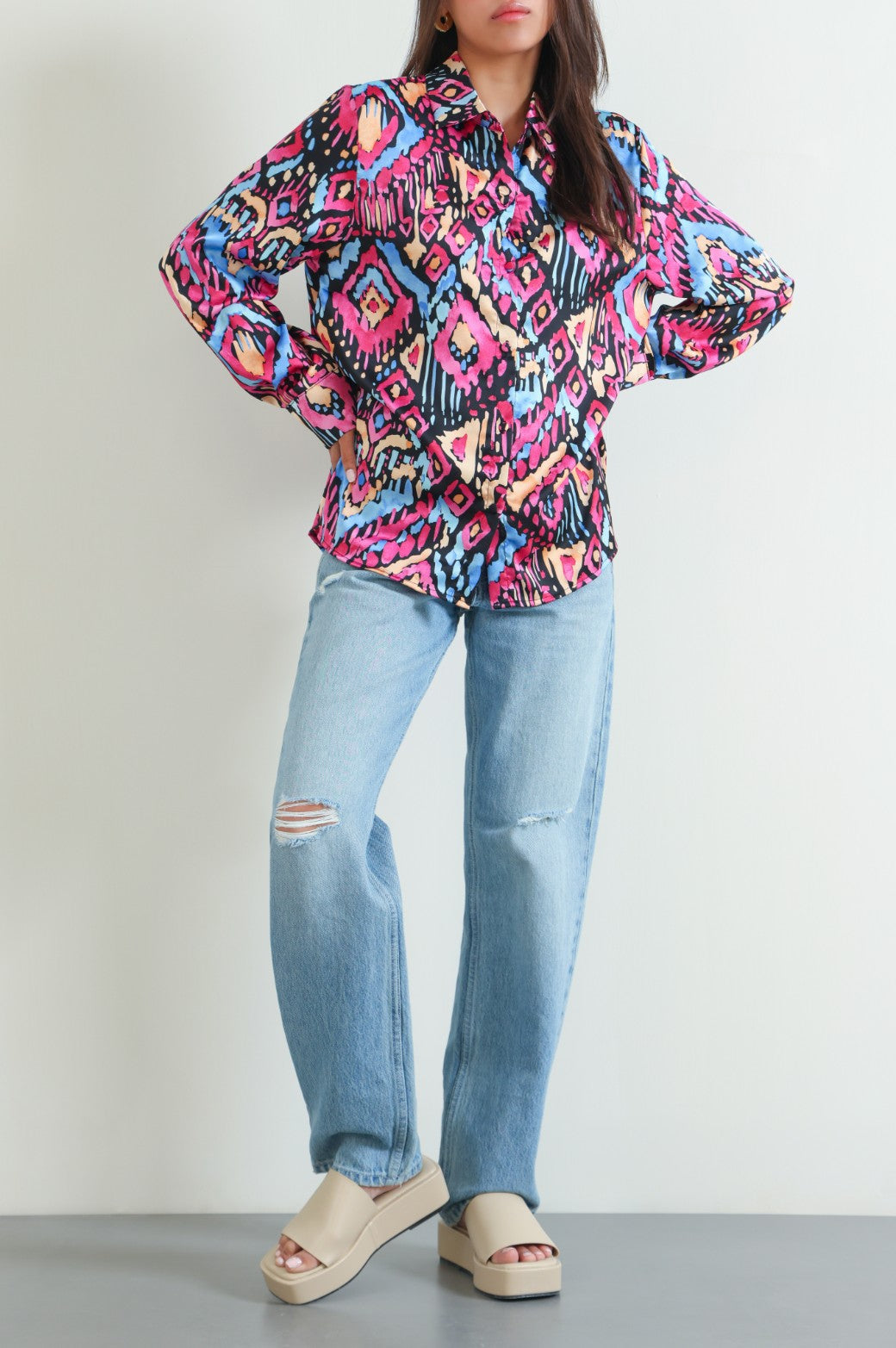 BLACK RETRO SILK BUTTON DOWN