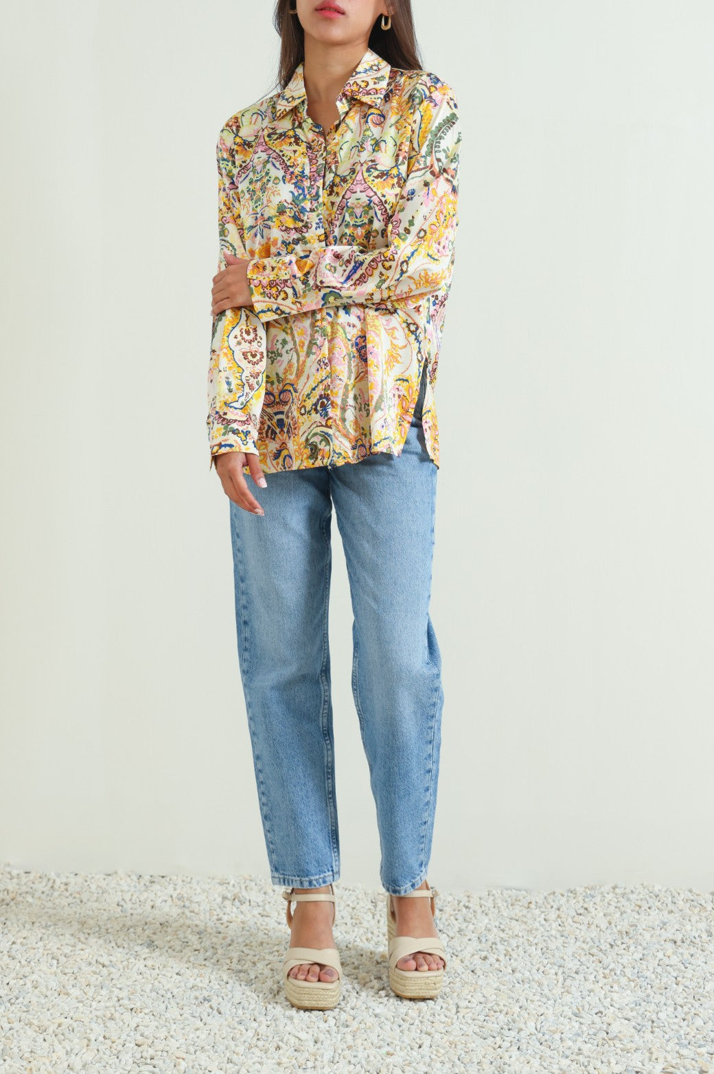 CREAM RETRO SILK BUTTON DOWN