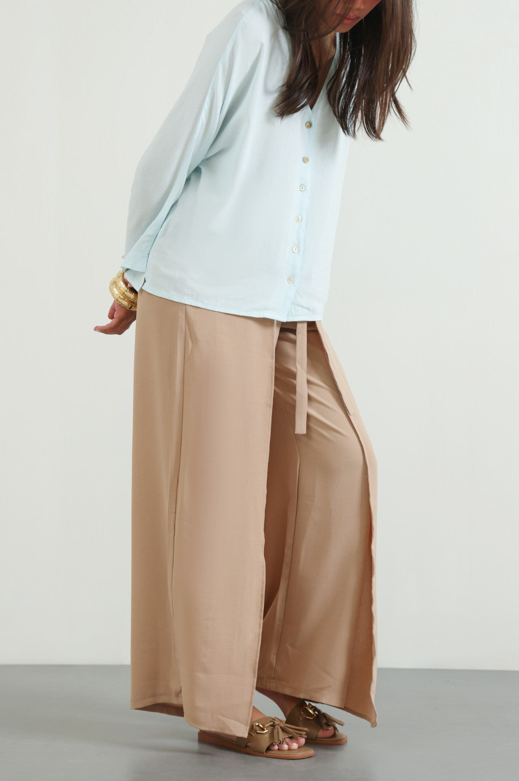 BLUE FLOWY DAY BLOUSE