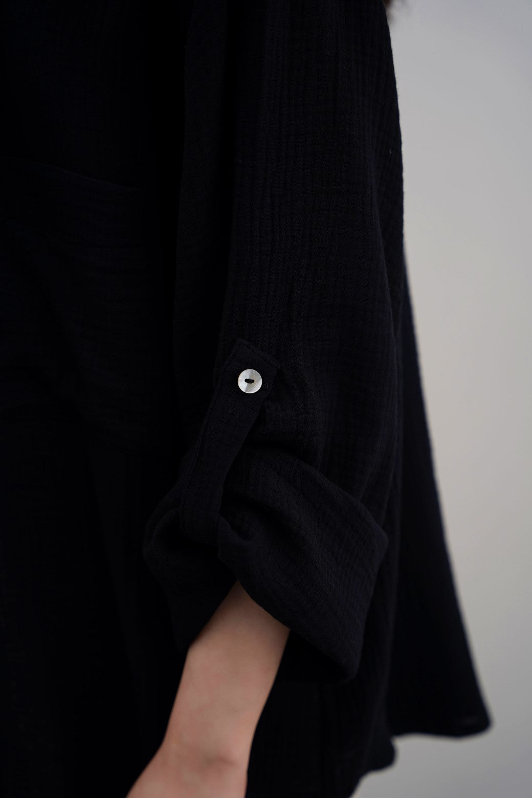 BASIC MUSLIN BUTTON DOWN