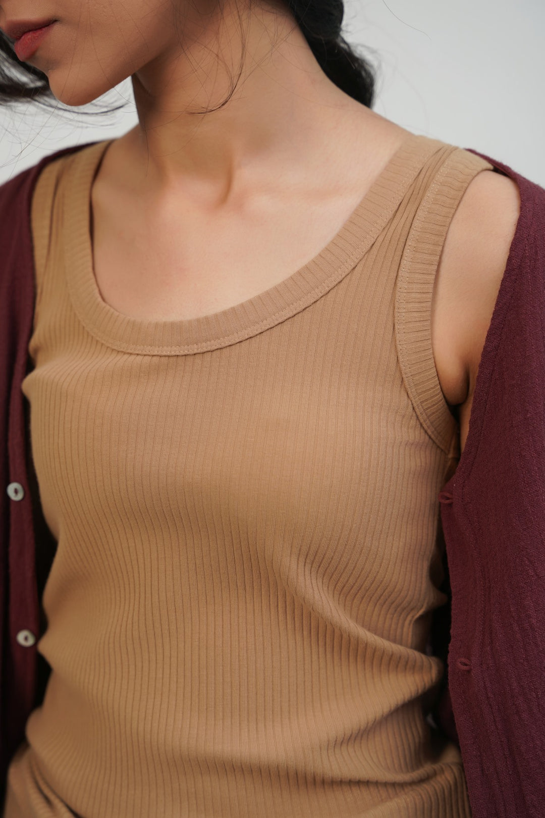 TAUPE BASIC TANK TOP
