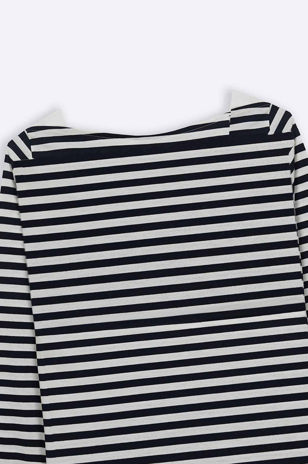 WHITE WIDE-NECK STRIPED TEE