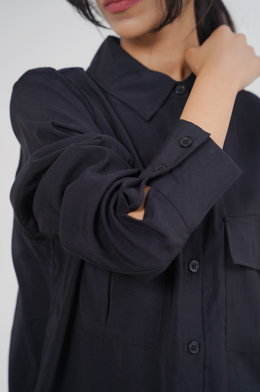 BLACK PATCH POCKET SHIRT