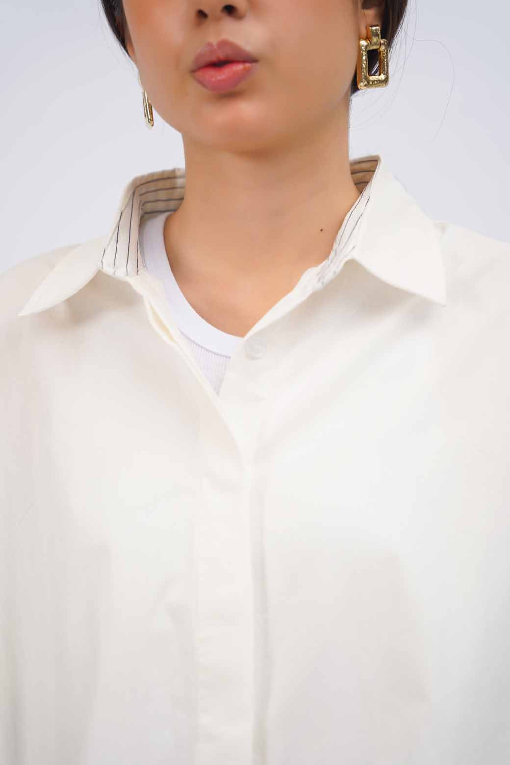 WHITE CONTRAST COLLAR BUTTON DOWN