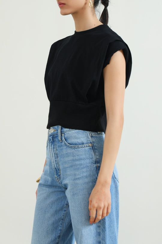 BLACK CROPPED SHOULDER T-SHIRT