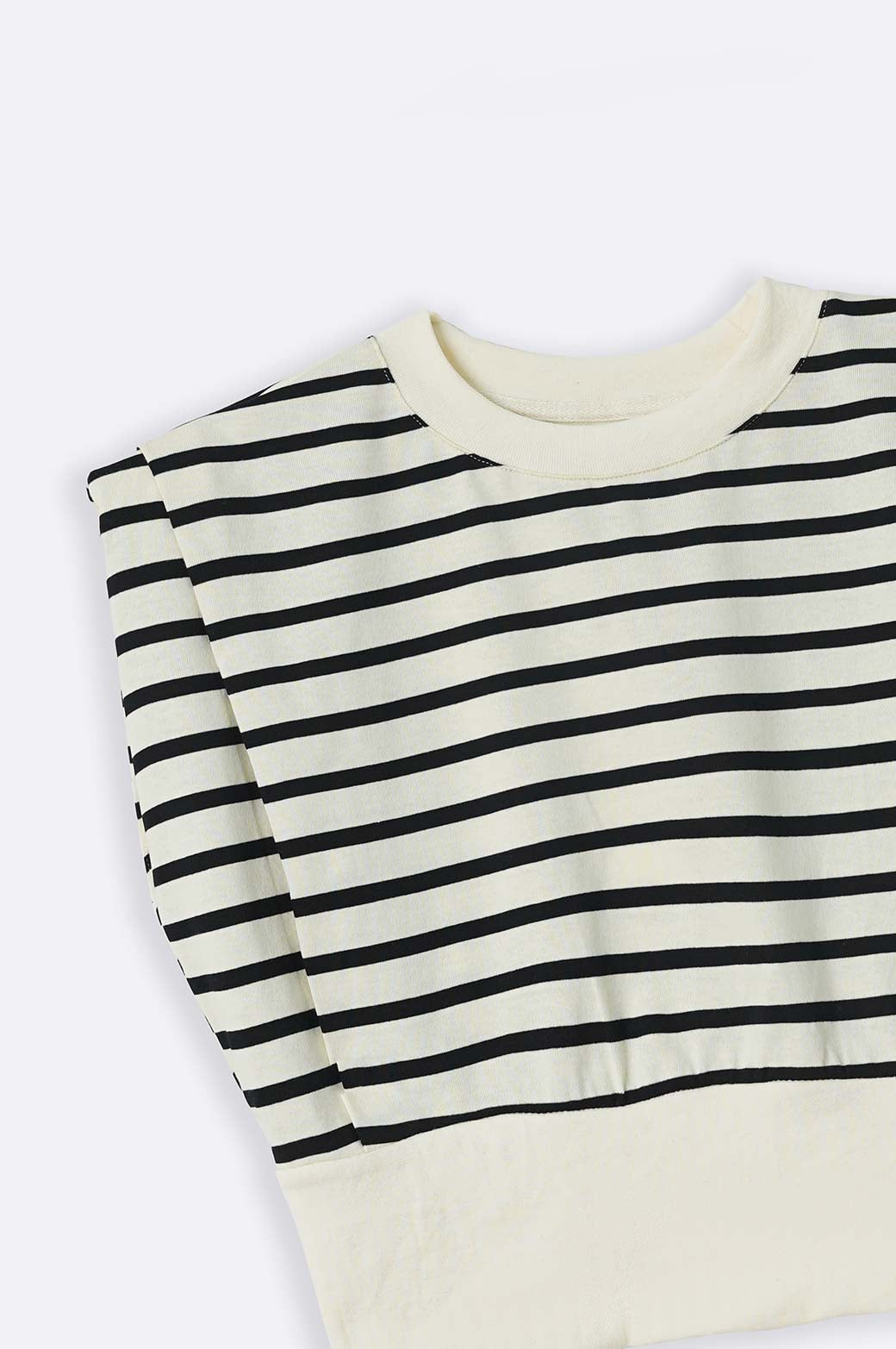 CREAM CROPPED SHOULDER T-SHIRT