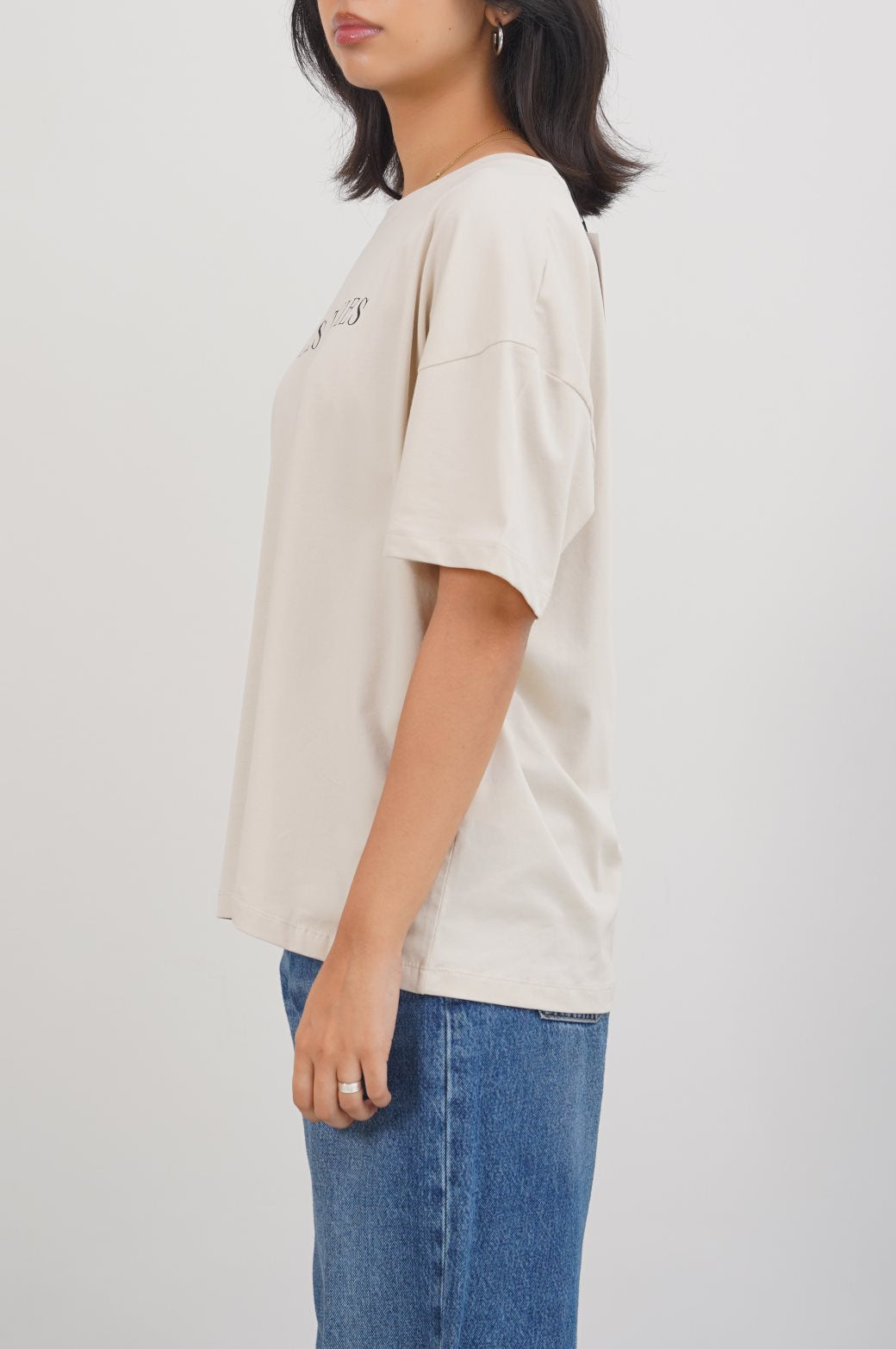 IVORY OVERSIZED T-SHIRT WITH PRINT