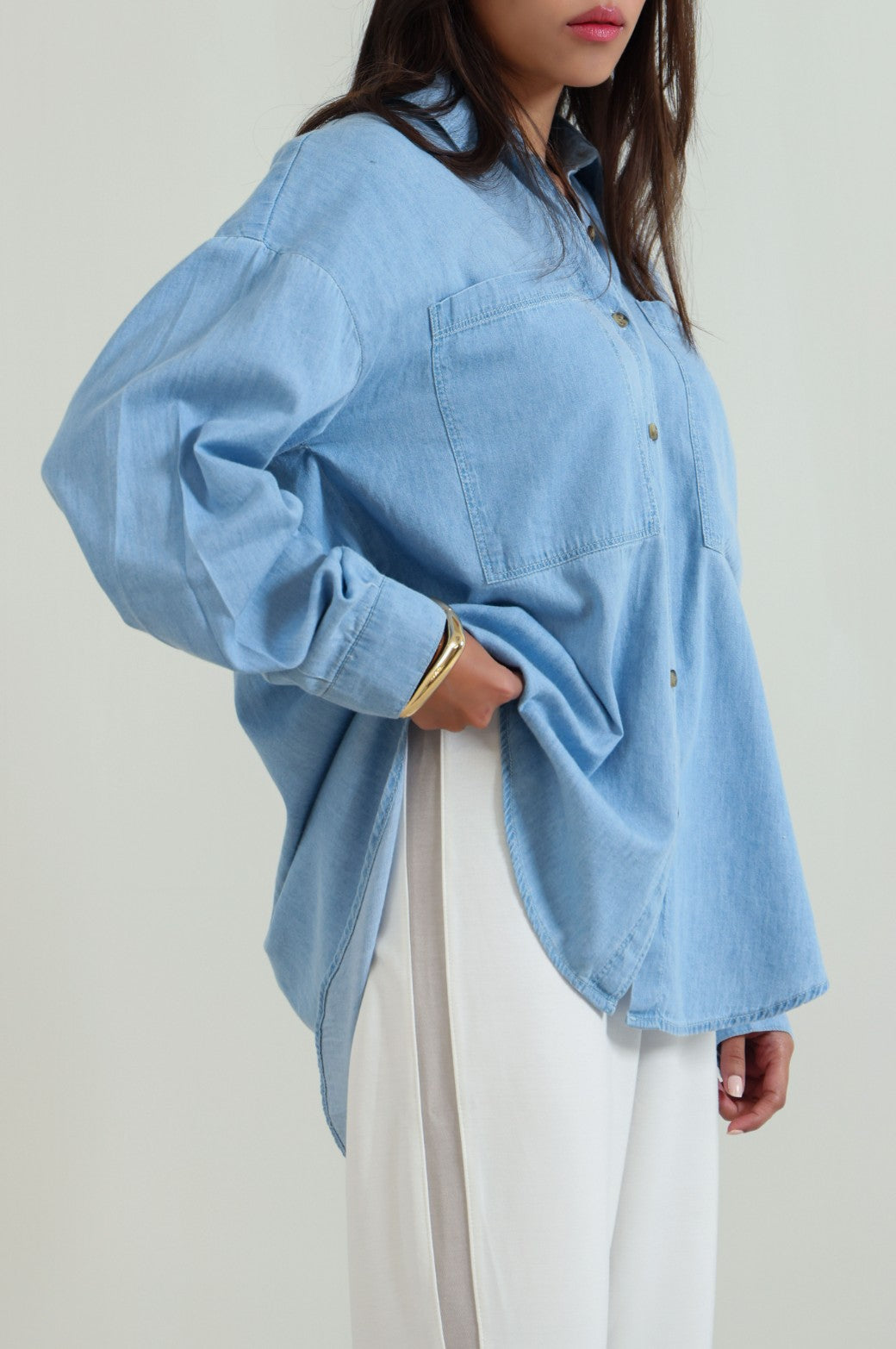 MID BLUE PATCH POCKET DENIM SHIRT