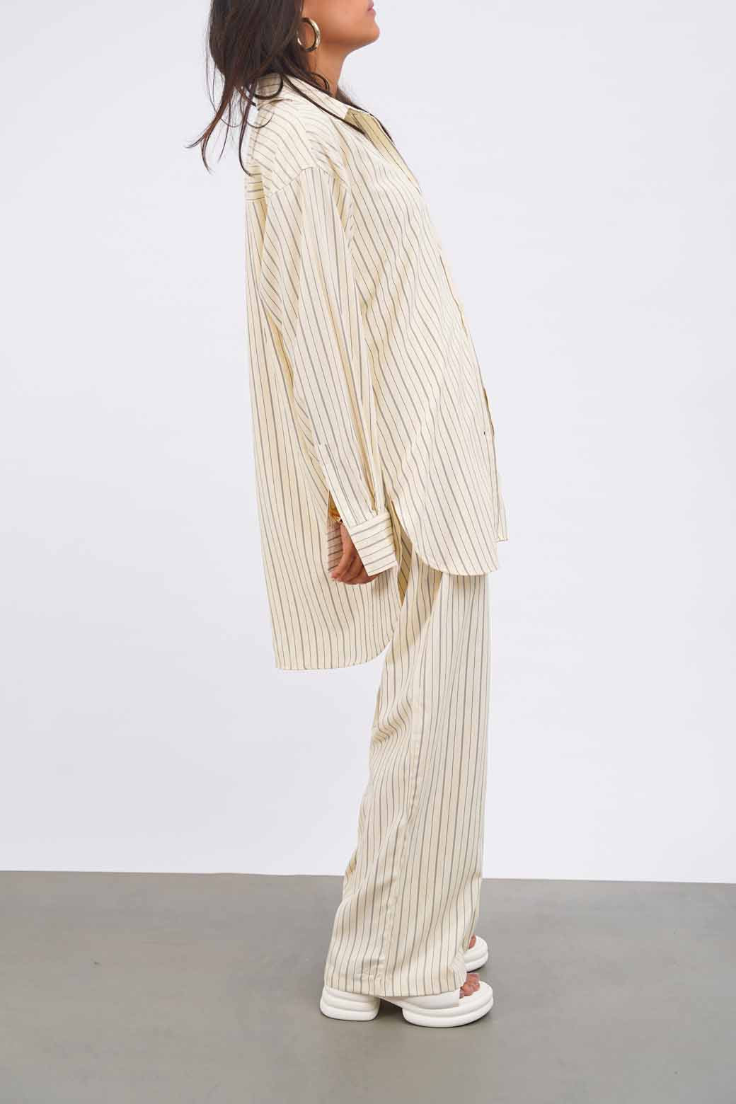 CREAM JACKIE OVERSIZED SHIRT