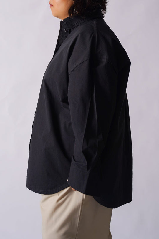 BLACK CURVE FRAYED SHIRT