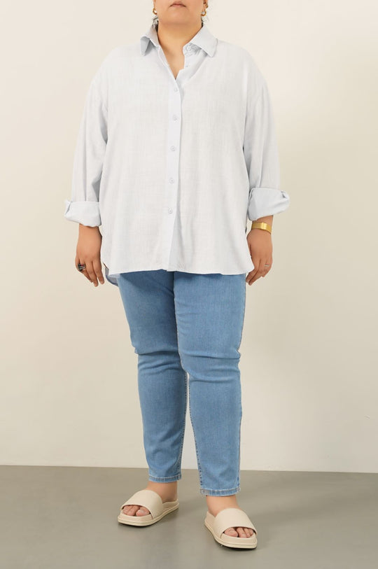 WHITE CURVE LINEN SHIRT