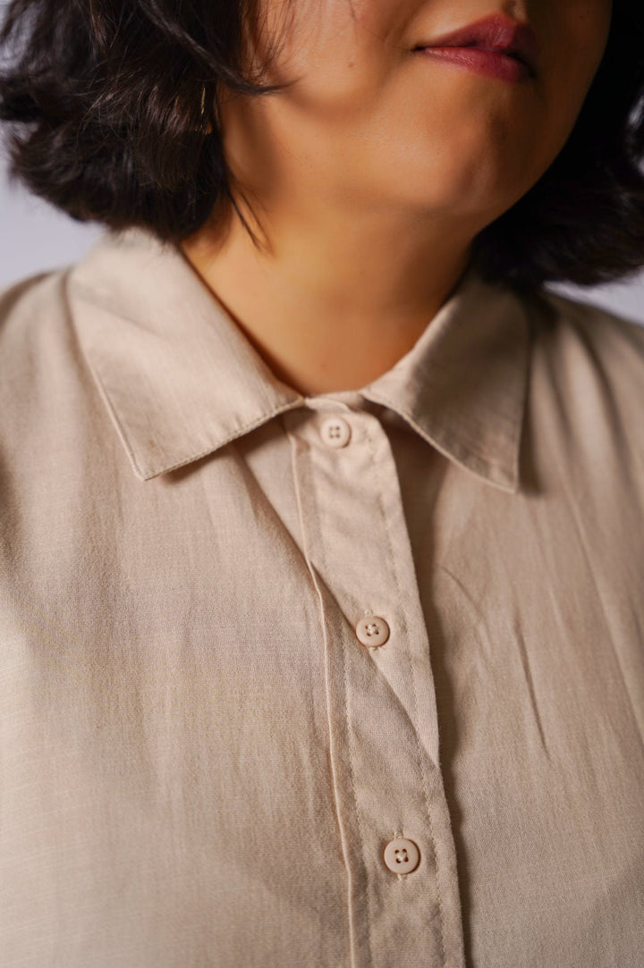 BEIGE CURVE SAFARI LINEN SHIRT