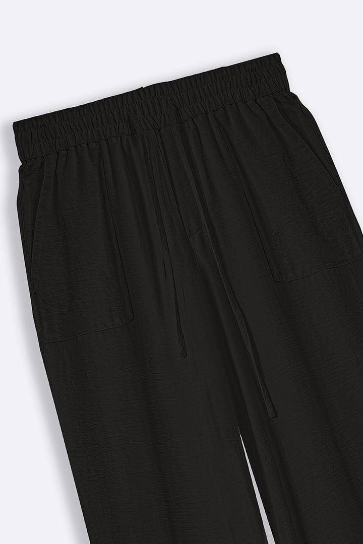 SLINKY WIDE LEG PANTS