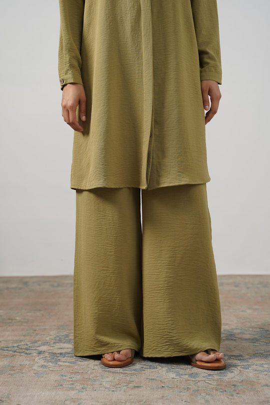 GREEN SLINKY WIDE LEG PANTS