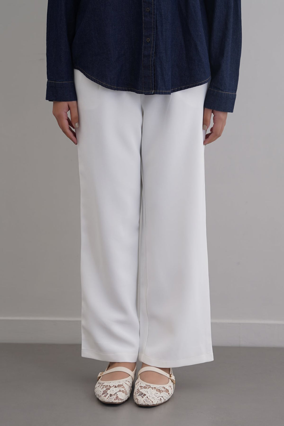 WHITE ANKLE TAILORED TROUSERS