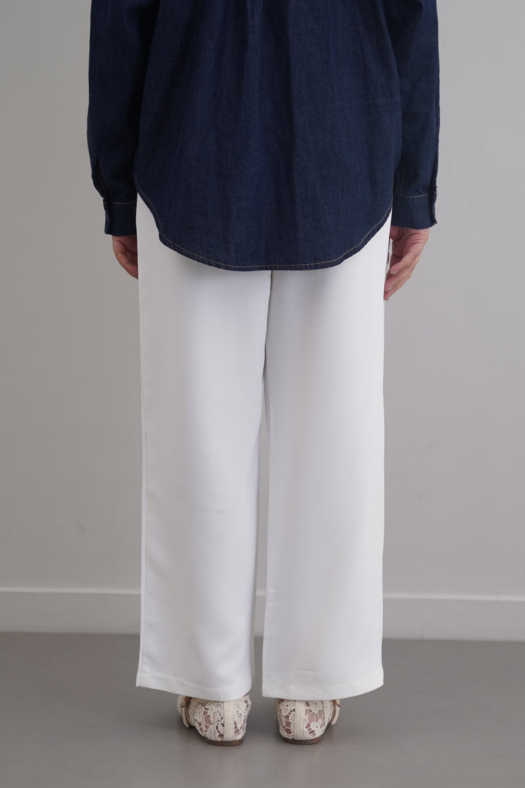 WHITE ANKLE TAILORED TROUSERS