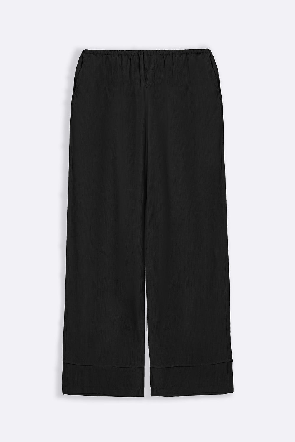 BLACK FLOWY TEXTURED PANTS