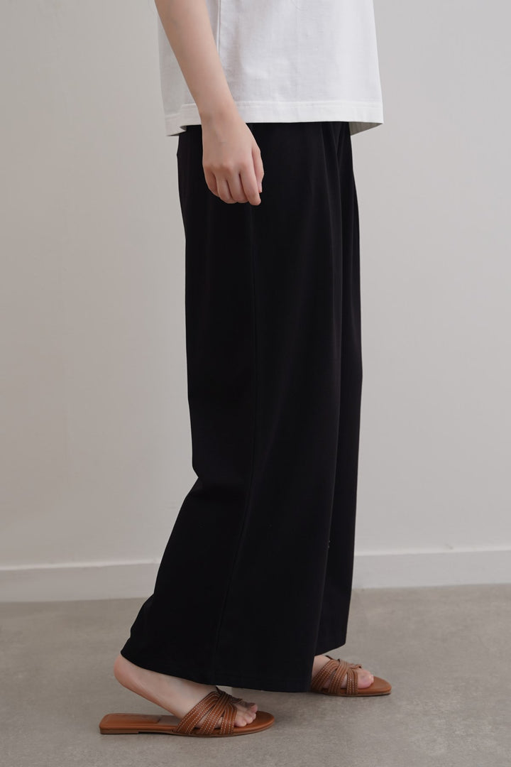 STRAIGHT BOX-PLEAT TROUSERS