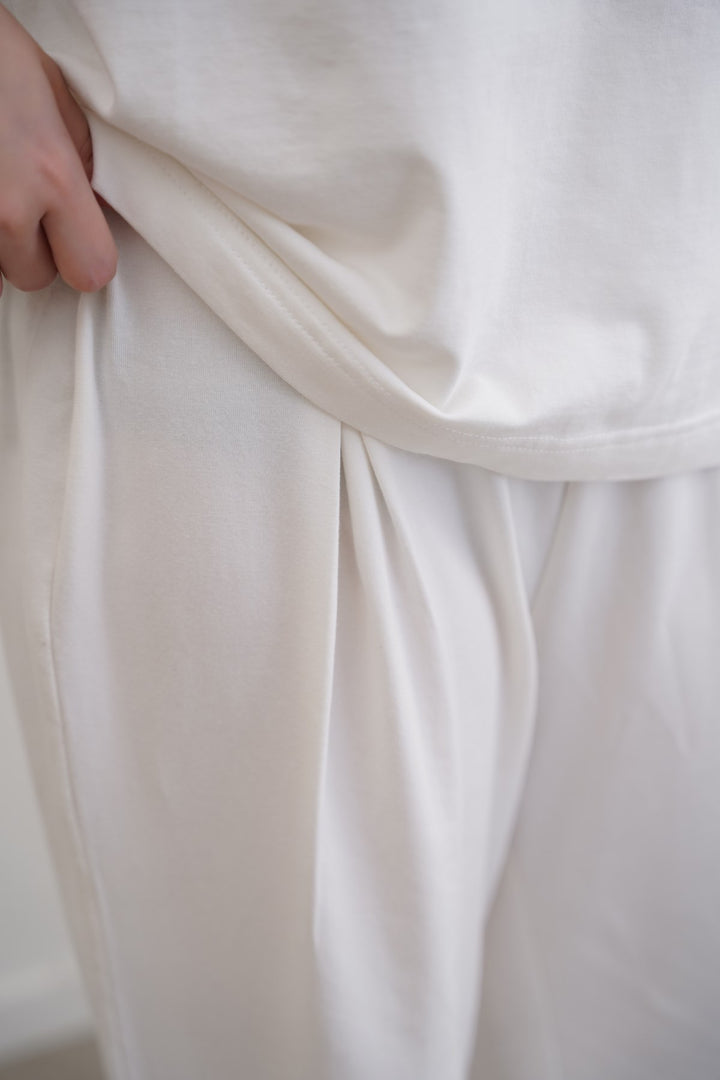 STRAIGHT BOX-PLEAT TROUSERS