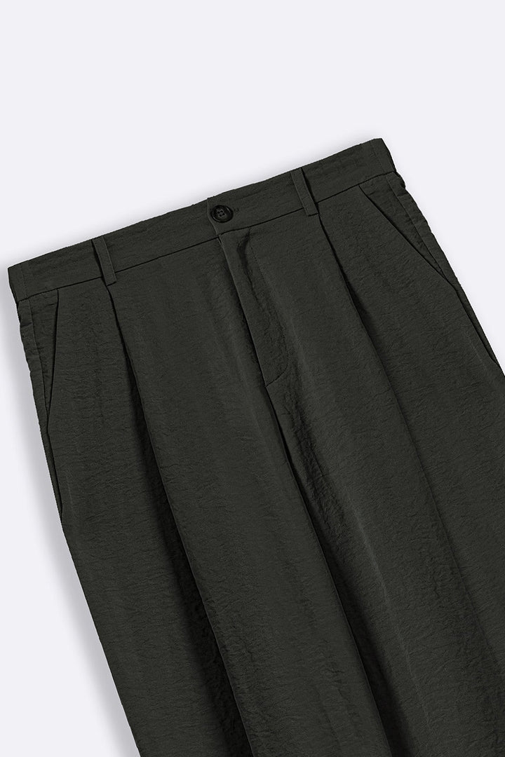 DARK GREY ESSENTIAL PLEATED PANTS