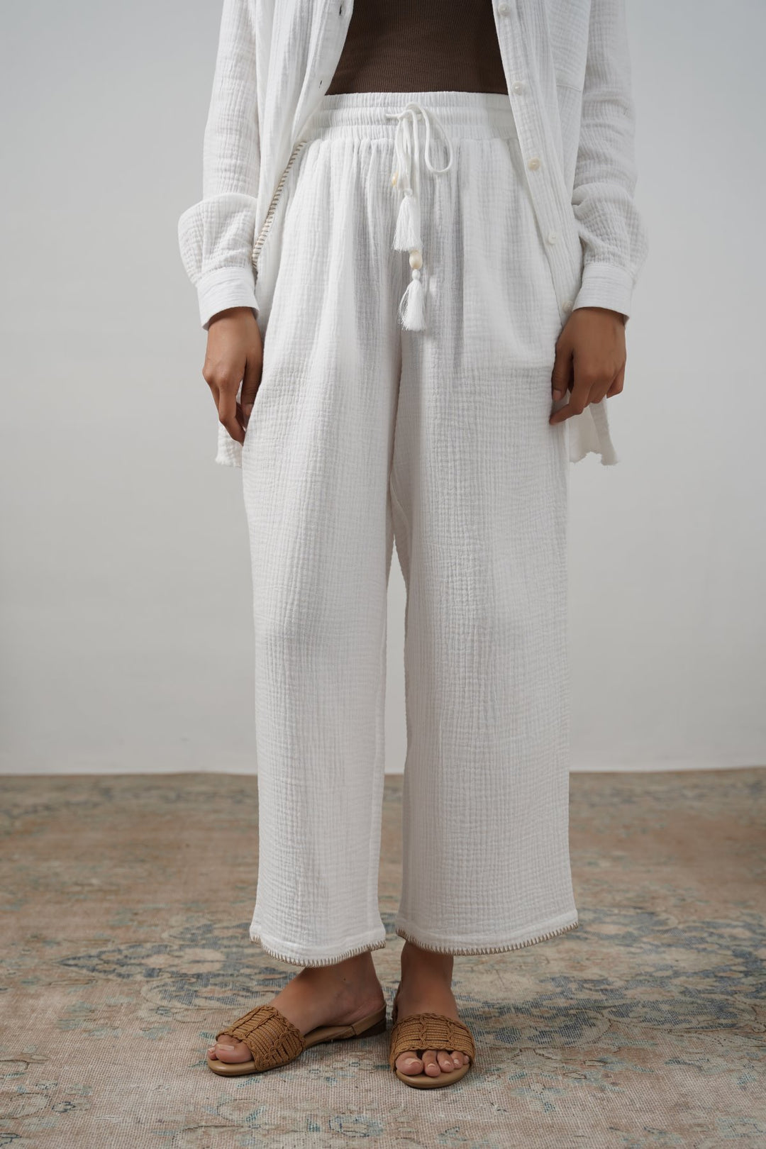 RESORT EMBROIDERED WIDE PANTS