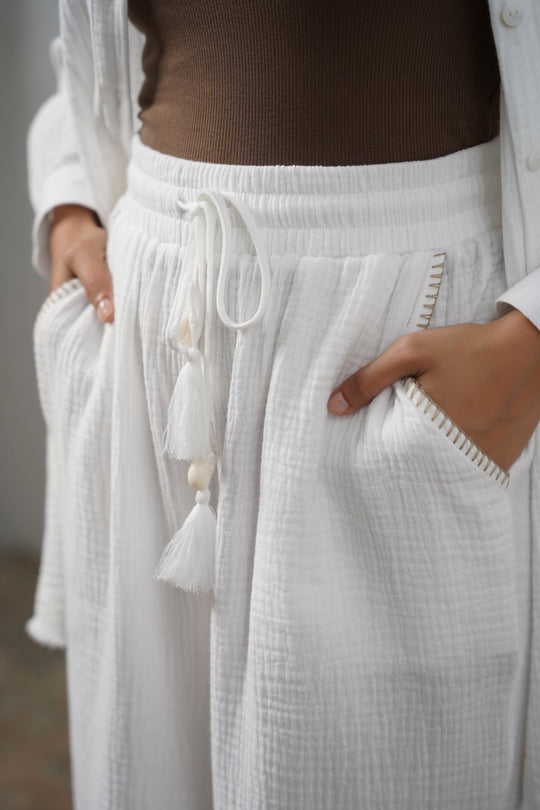 BEIGE RESORT EMBROIDERED WIDE PANTS