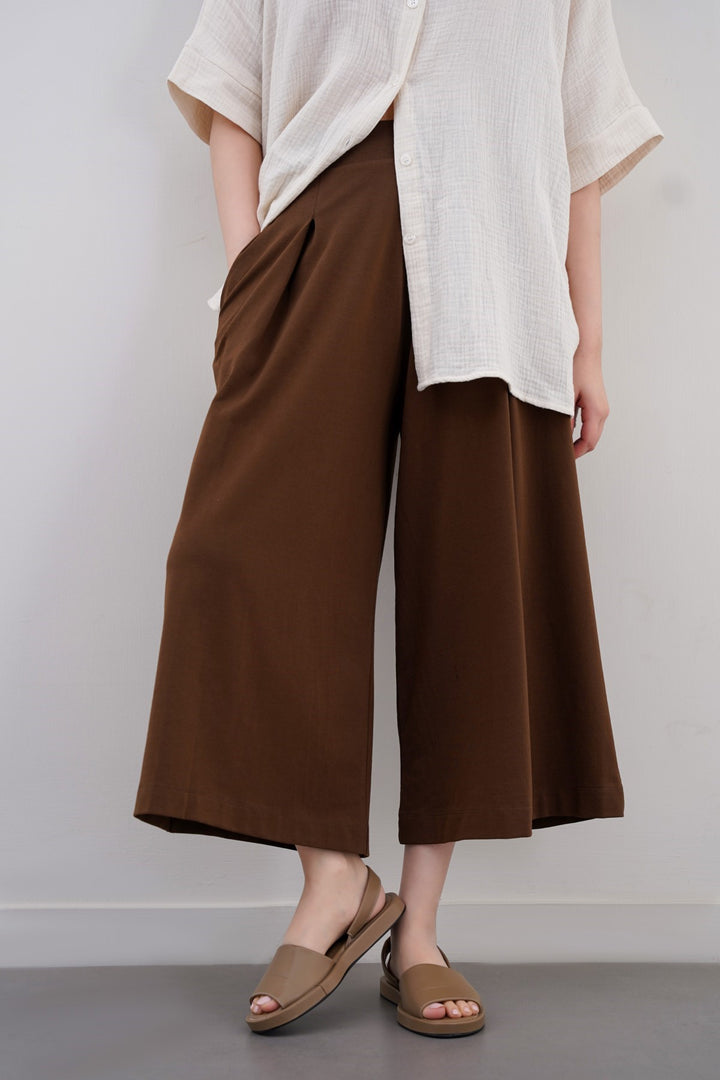 TAUPE CROPPED WIDE LEG PANTS