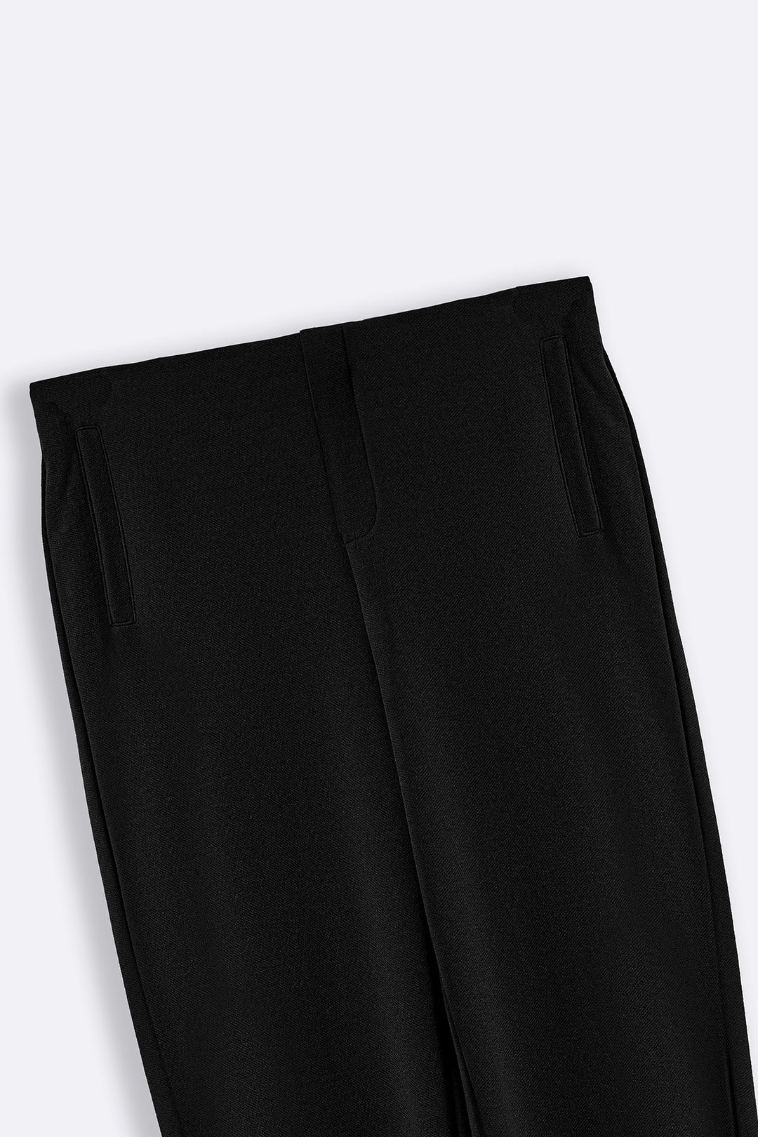BLACK STRETCHY TAPERED PANTS