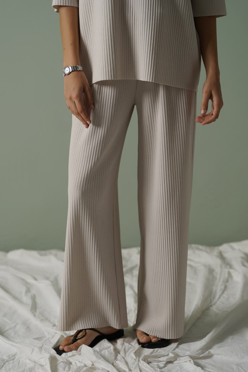 BEIGE LINEA STRETCHY TROUSERS