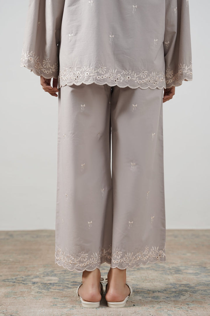 PARADISE EMBROIDERED PANTS