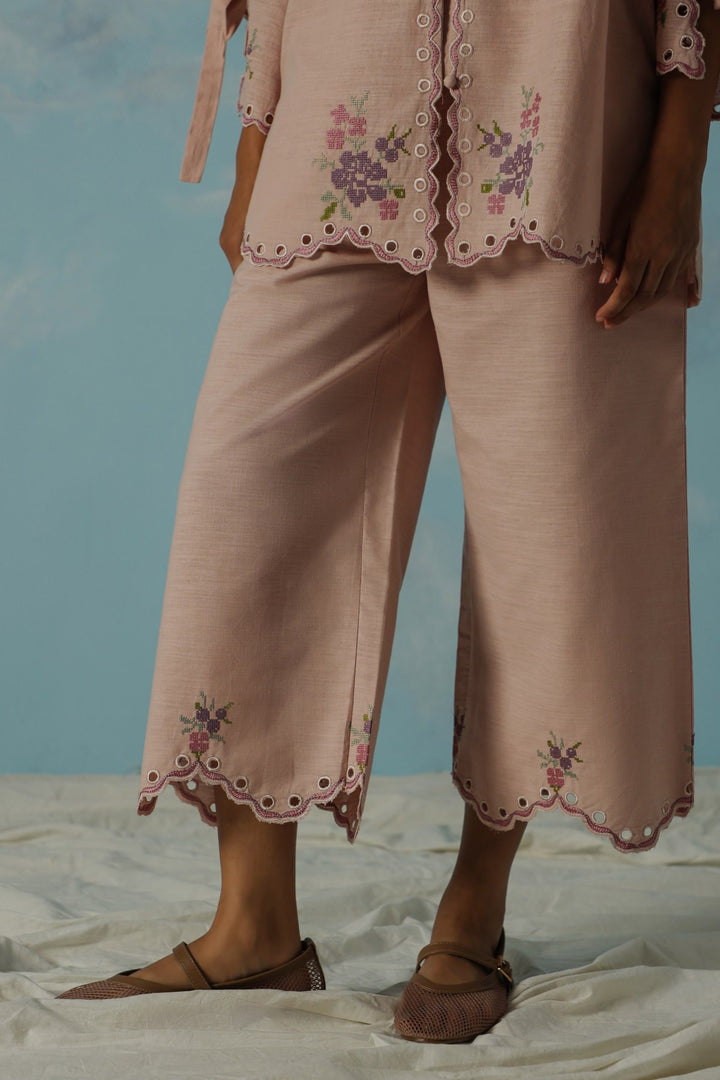 TEA PINK NEEDLEPOINT BERRIES CULOTTE