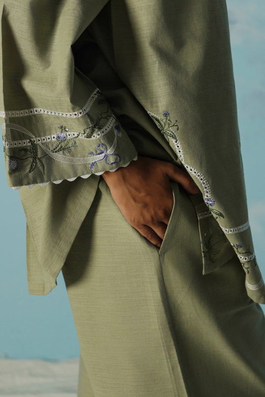 LIGHT GREEN VIOLET AND SAGE EMBROIDERED CULOTTE