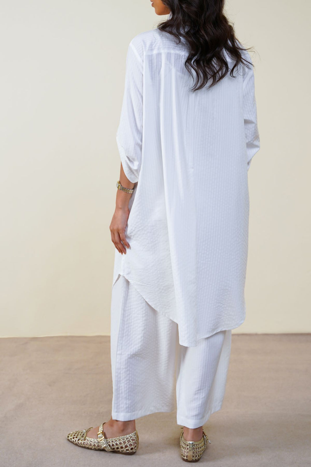 WHITE LUNCH & BROWSE TUNIC