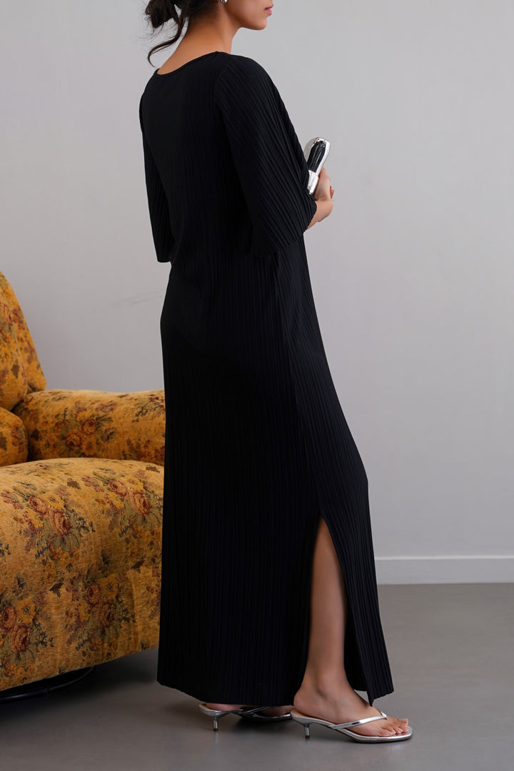 BLACK CONTOUR MAXI DRESS