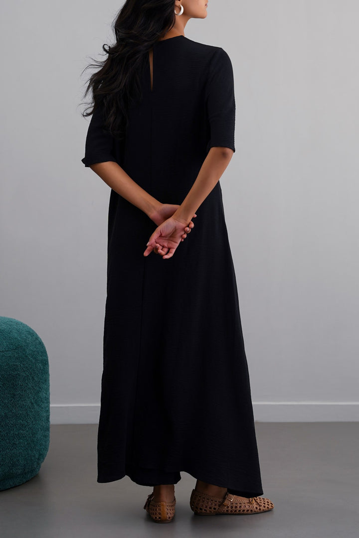 BLACK GOOD-ON-EVERYONE MAXI