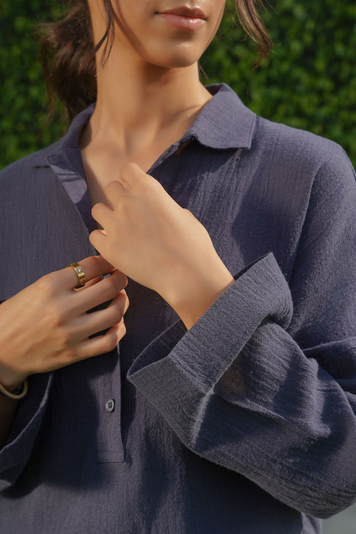 NAVY LINEN HALF PLACKET SHIRT