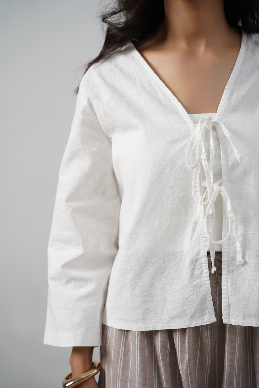 LINEN BOW BLOUSE